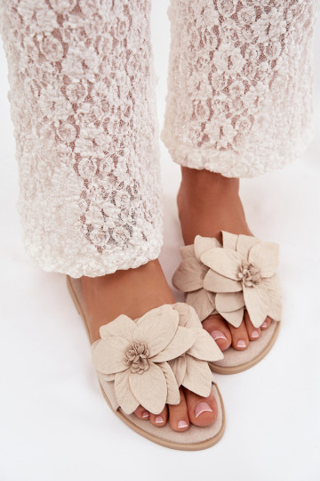 Ivory kleur dames platte slippers met bloemenmotief Elzoria