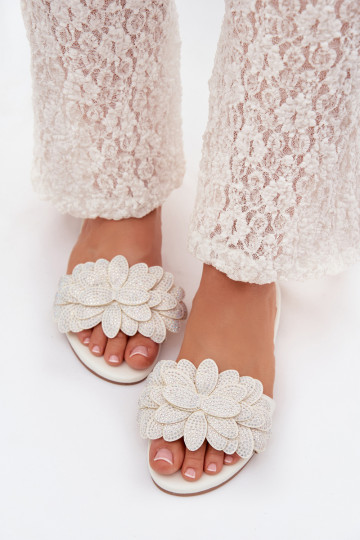 Witte kleur dames slippers met decoratie Grelora
