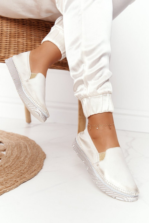 Dames schoenen Het heeftciejka Persistent model Leer gouden kleur 03512-25