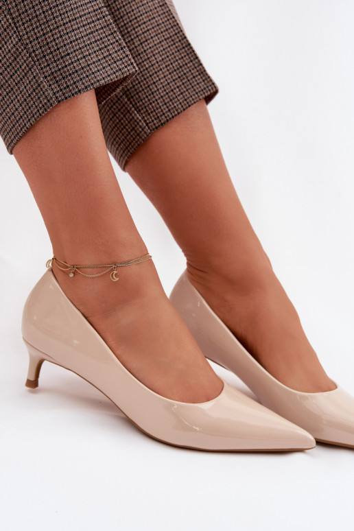 met lakeffect Schoenen Op een lage hak beige Girela