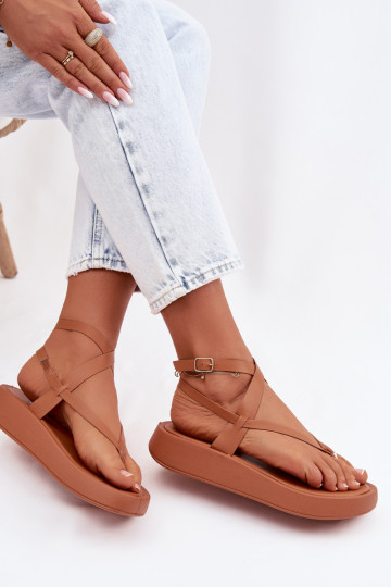 Dames bruine teensandalen met platform Gelira