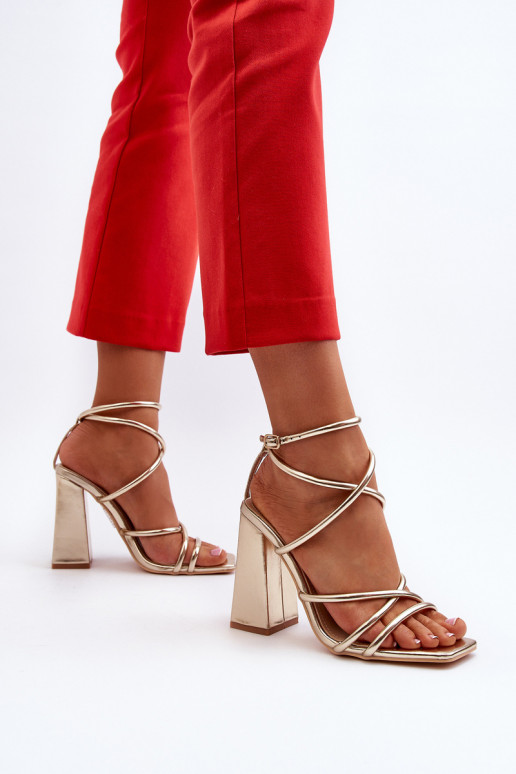 In de mode Sandalen met hoge hak gouden kleur Josette