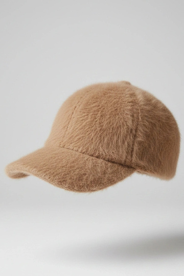 Bruine pet met klep Natis