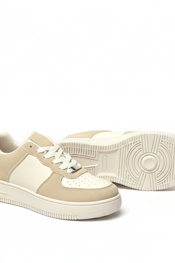 Zandkleurige sportschoenen met platform Brigitte
