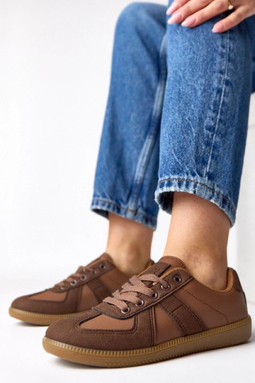 Bruine sportschoenen met platform Valentine