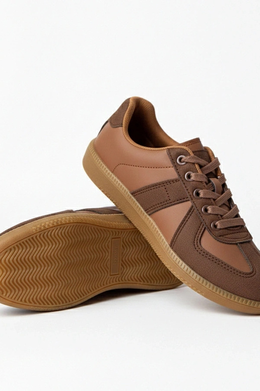 Bruine sportschoenen met platform...