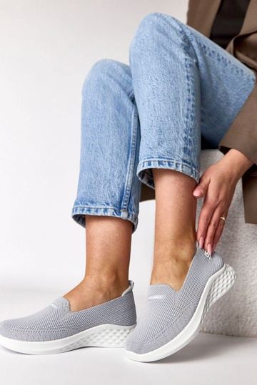Grijze instap sneakers van stof Zoe