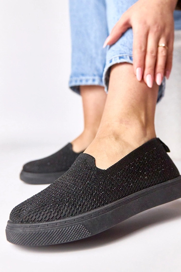 Zwarte instap sneakers van stof met zirconia Gabrielle 2
