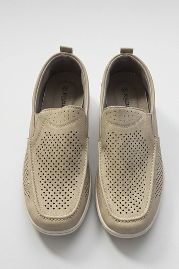 Sandkleurige geperforeerde heren loafers Finn 2