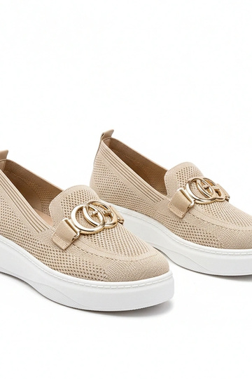 Zandkleurige instap stoffen sneakers met gesp Catherine