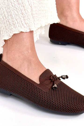 Bruine stoffen mocassins met strikje Aubrey 2