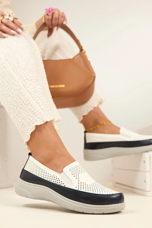 Witte donkerblauwe geperforeerde...