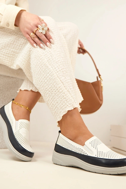 Witte donkerblauwe geperforeerde...