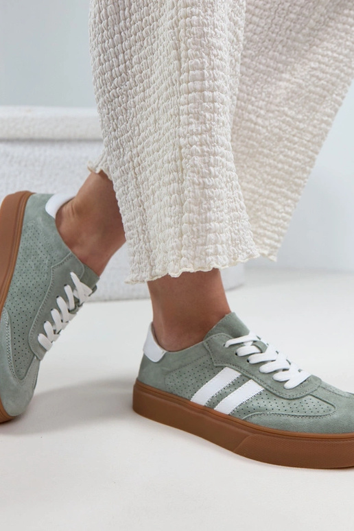 Groene leren sneakers met platform...