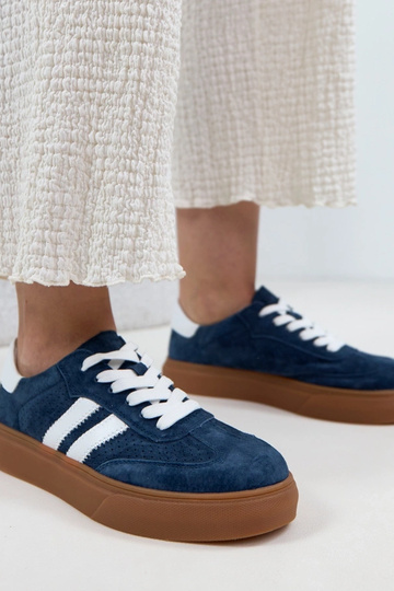 Donkerblauwe leren sneakers met platform Cambell 2
