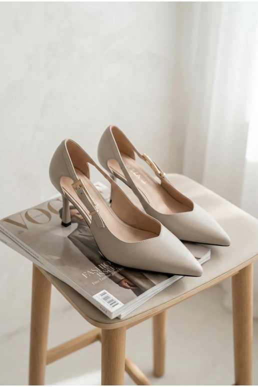 Hakken met uitsparingen en gespen Vinceza 62288 grijs