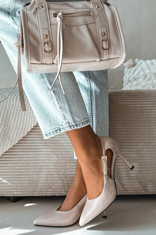 Hakken met uitsparingen en gespen Vinceza 62288 grijs