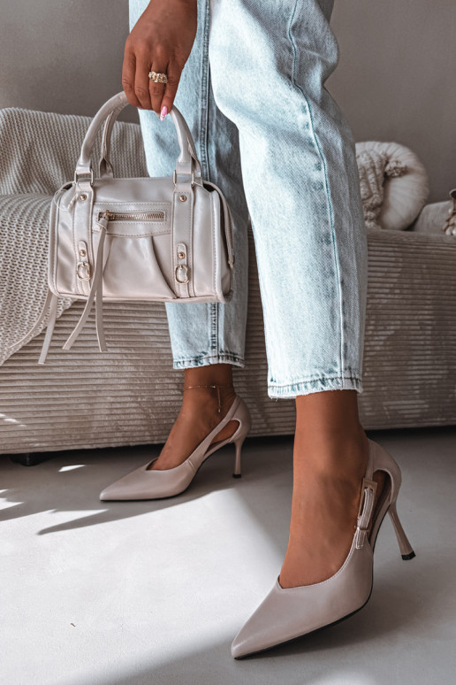 Hakken met uitsparingen en gespen Vinceza 62288 grijs