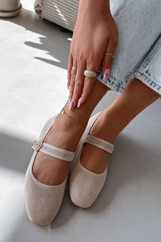 Ballerinas met riemen I Złotą met gespen ivoor Kelisa