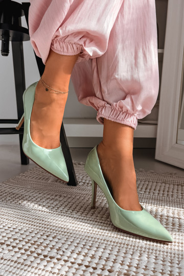 Klassieke lakleren hoge hakken in groene kunstleer Odira