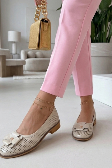 Gouden leren geperforeerde... 2