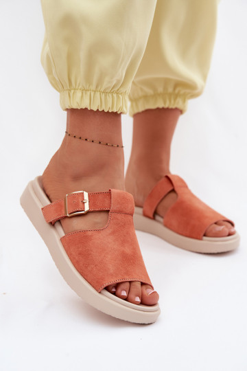 Dames suède slippers met platform en gouden gespen Zemela oranje 2