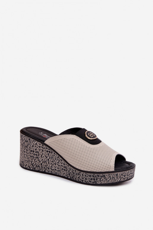 Leren pantoffels met platform met ornamenten S.Barski LR61-7011 beige