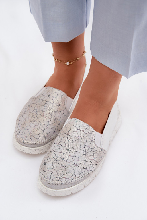 Leren damesslip-on schoenen Het heeftciejka 03512-70 INit-zilvere kleur