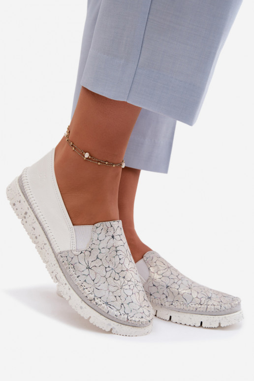 Leren damesslip-on schoenen Het heeftciejka 03512-70 INit-zilvere kleur