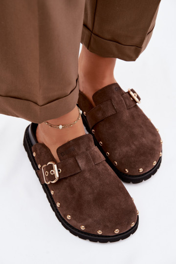 Big Star TT274952 suède klompslippers met plateau, studs en gespen chocoladekleur