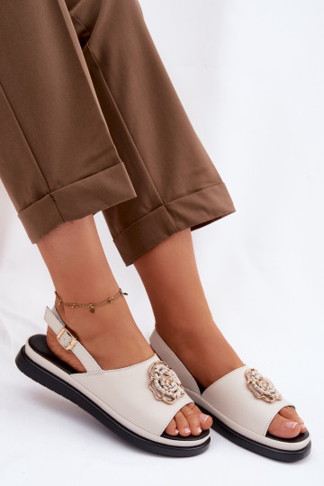 Dames sandalen met mooie details D&A GR61-5937 zandkleur