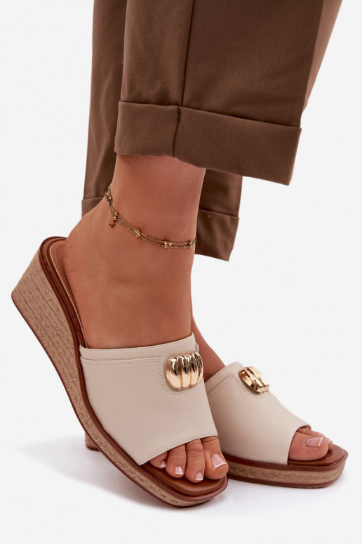 Damespantoffels met platformImitacją Plecionki Sergio Leone KL325 beige