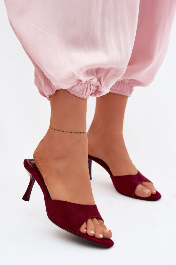 Synthetische suède slippers met dunne hakjes in bordeaux kleur Melissea 2
