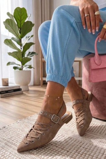 Karamelkleurige ballerina's...