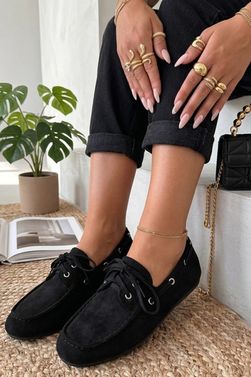 Zwarte mocassins met veters Nina