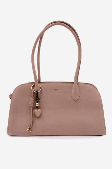 Violette tas met sleutelhanger en gespen in kunstsuède licht zandkleur
