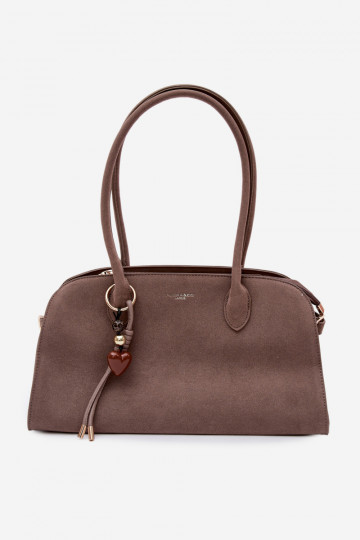 Violette tas met sleutelhanger en gespen in kunstsuède donker zandkleur