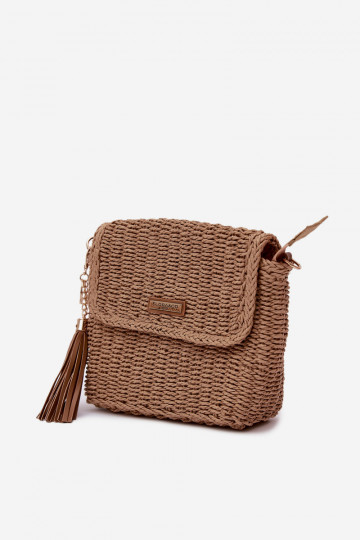 Kleine tas in postbode-stijl met ajour-elementen in bruin Tamara