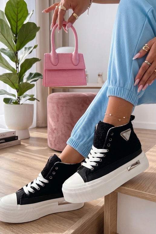 Zwarte sneakers met bont en rhinestones boven de enkel Lucia