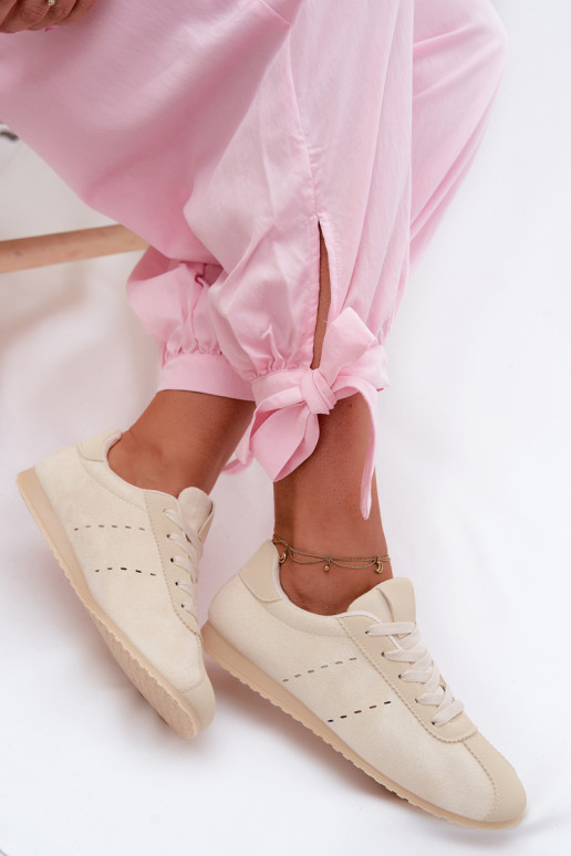 Ivoor kleurige dames sneakers van faux suede Melvelin