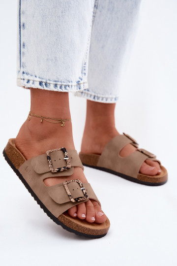 Damespantoffels met gespen Lee Cooper LCIN-26-35-4451L kaki kleuren