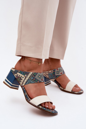Leren dames slippers in zand en blauw met patroon en hak Tai turiciejka K7522-04
