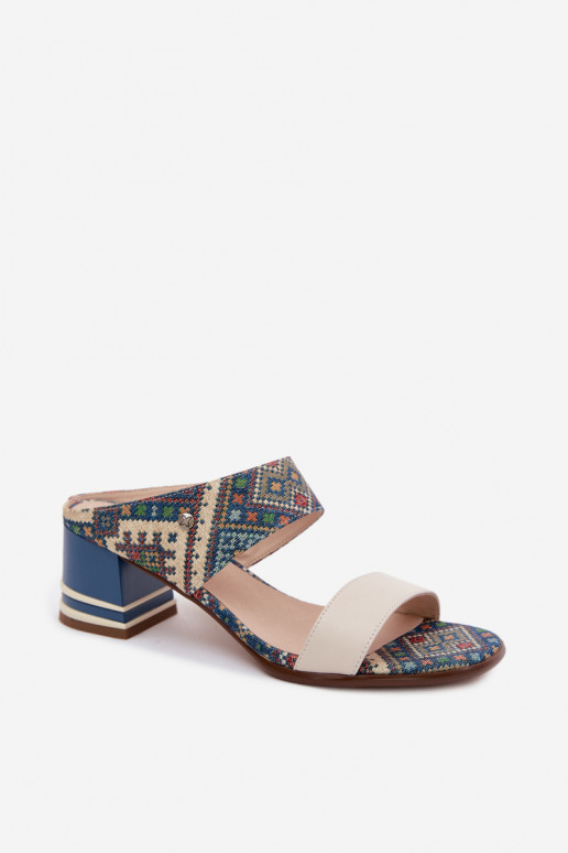 Leren dames slippers in zand en blauw met patroon en hak Tai turiciejka K7522-04