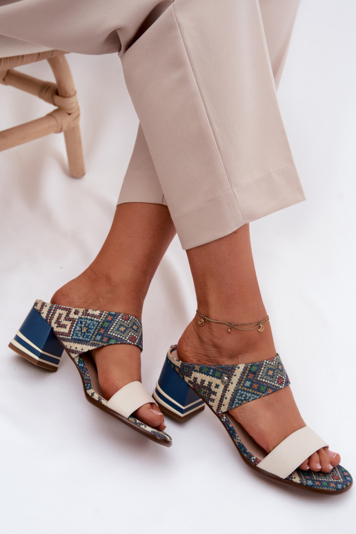 Leren dames slippers in zand en blauw met patroon en hak Tai turiciejka K7522-04