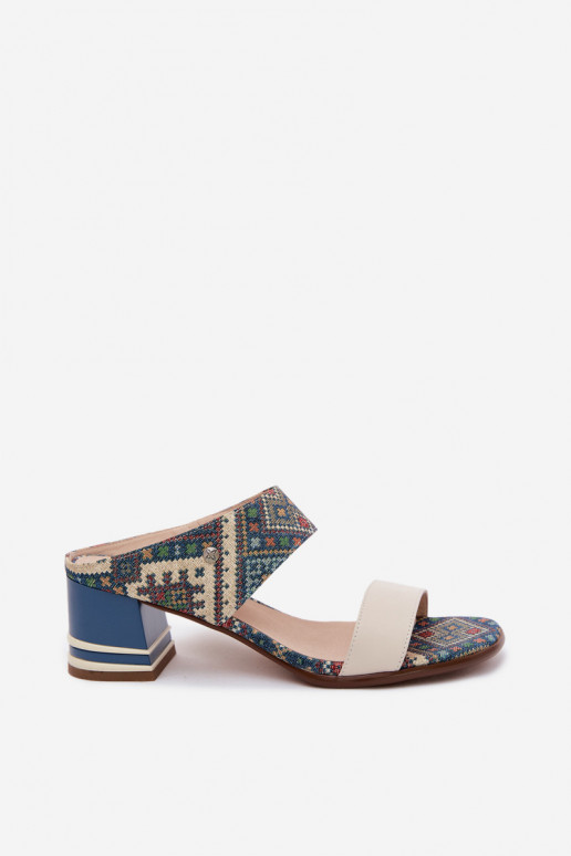 Leren dames slippers in zand en blauw met patroon en hak Tai turiciejka K7522-04