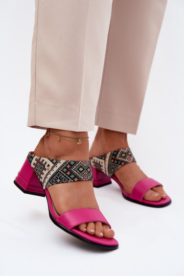 Roze leren dames slippers met patroon en hak Tai turiciejka K7522-15