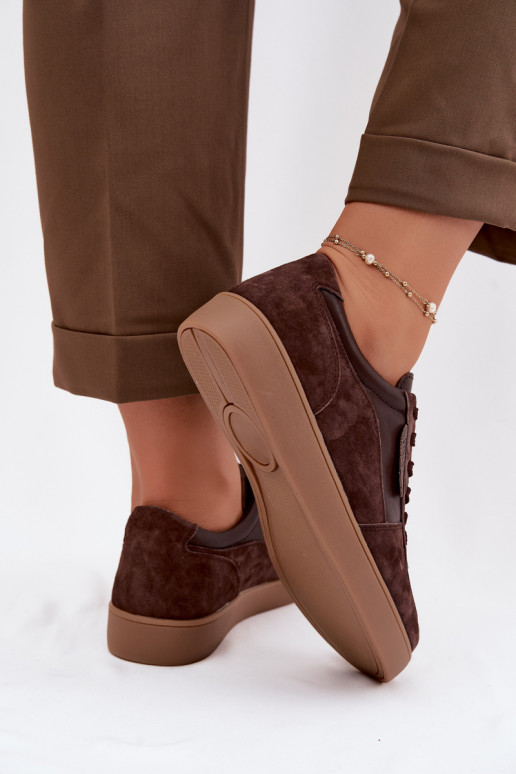 Suède sneakers voor dames Vinceza 7933 in chocoladekleur