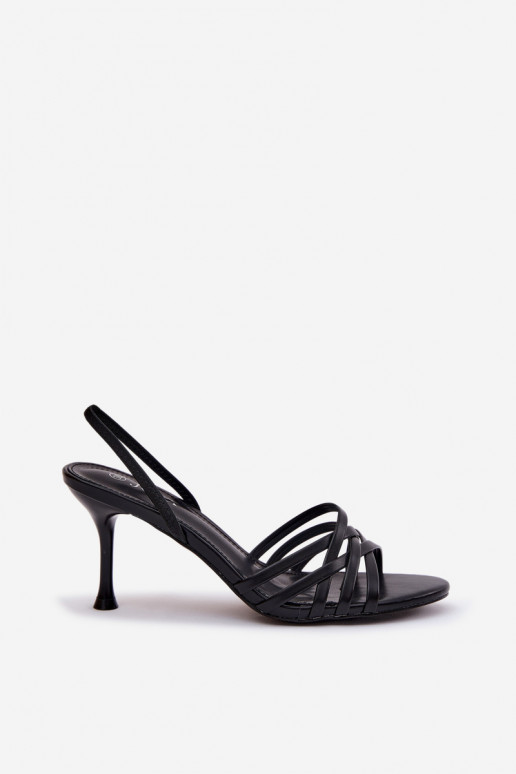 Zwarte sandalen met dun hakje en bandjes Velivelle