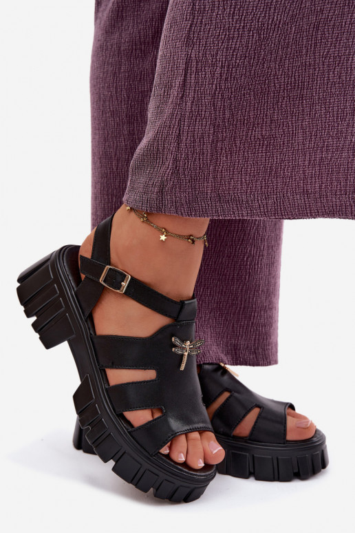 Dames sandalen op platform met gespen Vinceza 79627, zwarte kleur