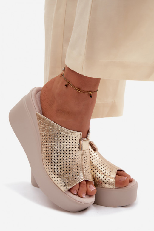 Gouden dames platform slippers van faux leather Vinceza 95392